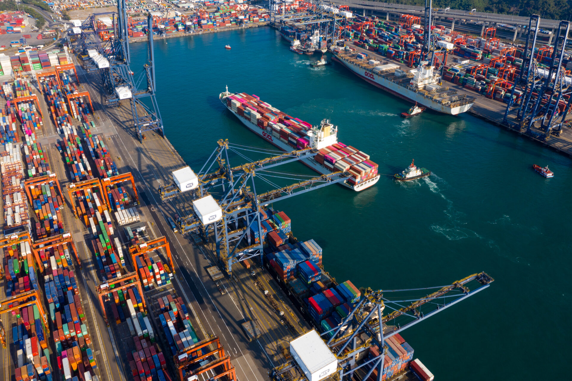 Our experienced team handles all aspects of port agency in uk , including vessel clearance, documentation, customs procedures, berthing arrangements, and cargo operations.